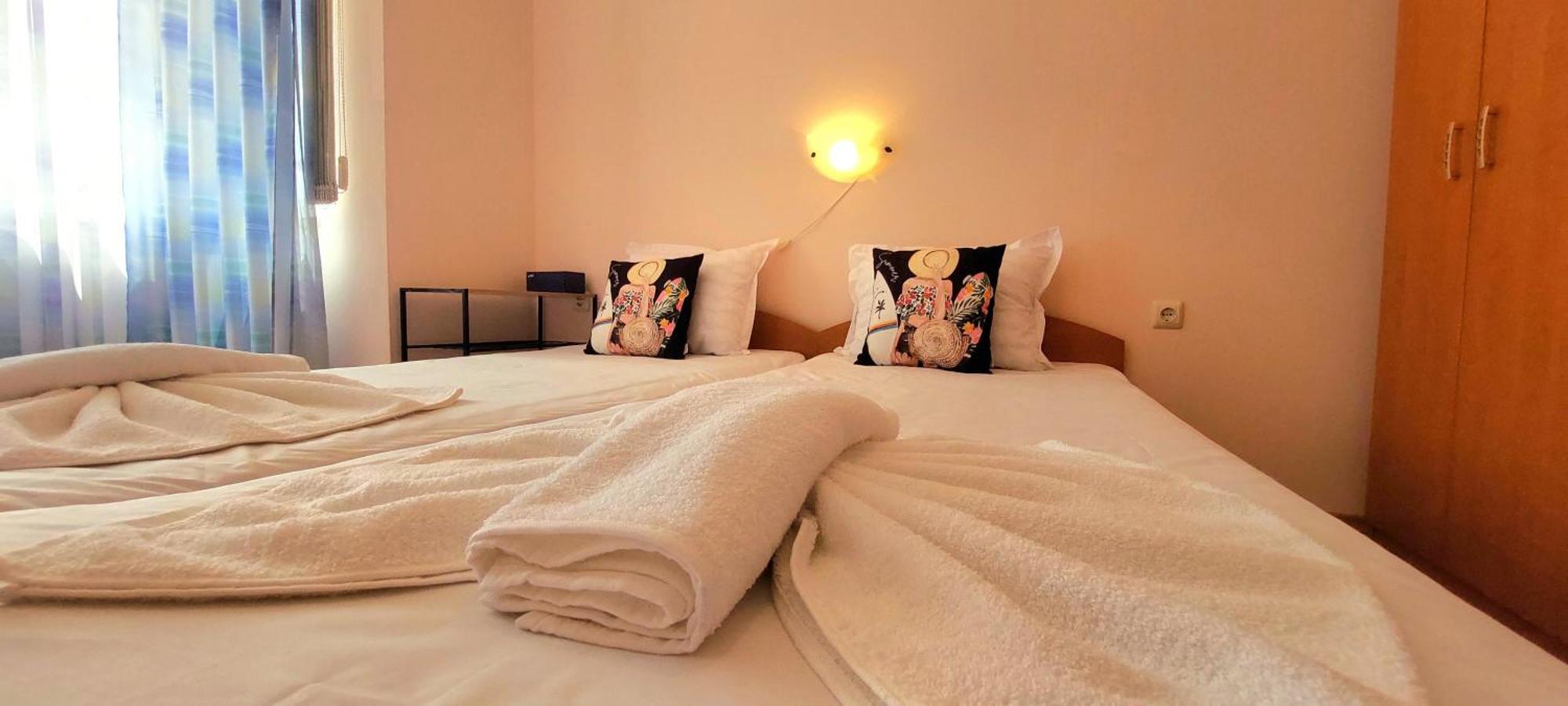 Holiday-Orchid Menada Apartments Sunny Beach Room photo